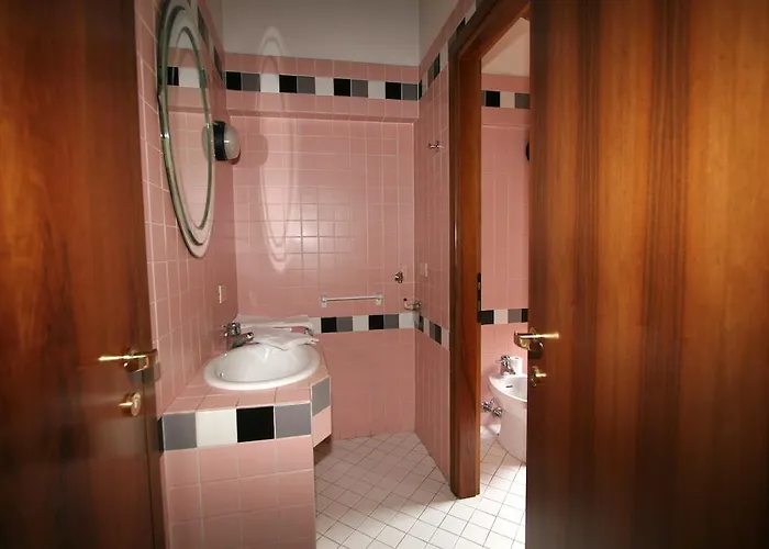 Cornarorooms Pensionat Castelfranco Veneto